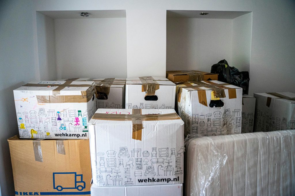 moving house storage